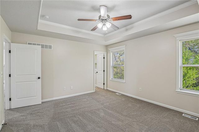 1614 NW Hilltop Lane, Grain Valley, MO 64029