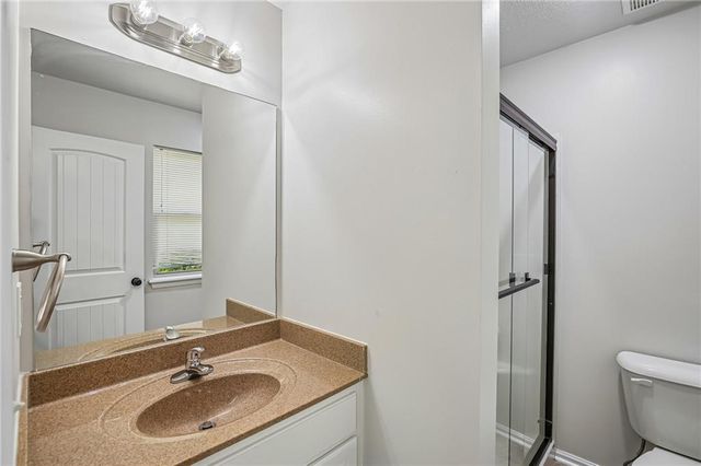 1614 NW Hilltop Lane, Grain Valley, MO 64029