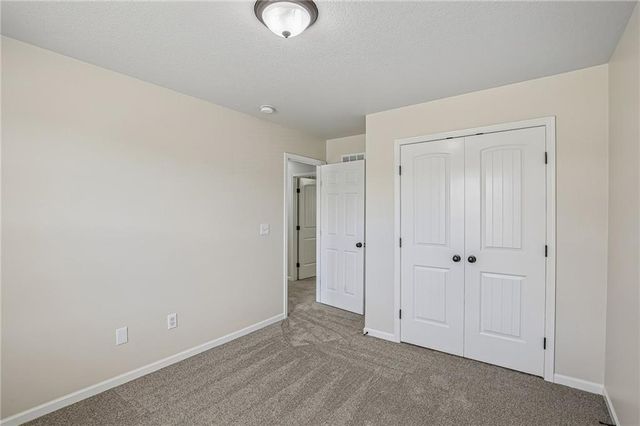 1614 NW Hilltop Lane, Grain Valley, MO 64029