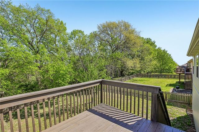 1614 NW Hilltop Lane, Grain Valley, MO 64029
