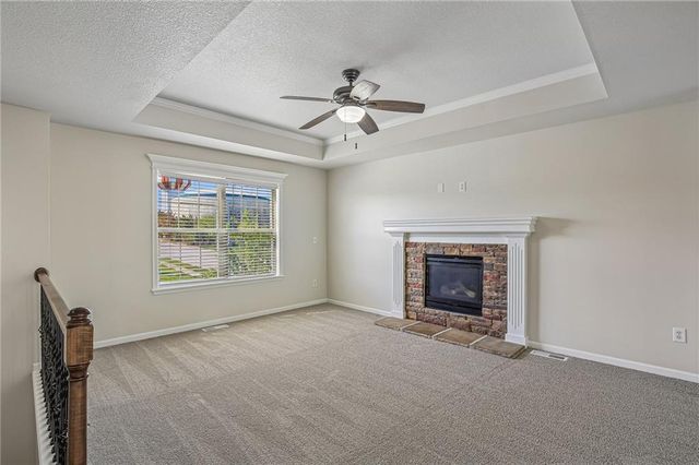 1614 NW Hilltop Lane, Grain Valley, MO 64029