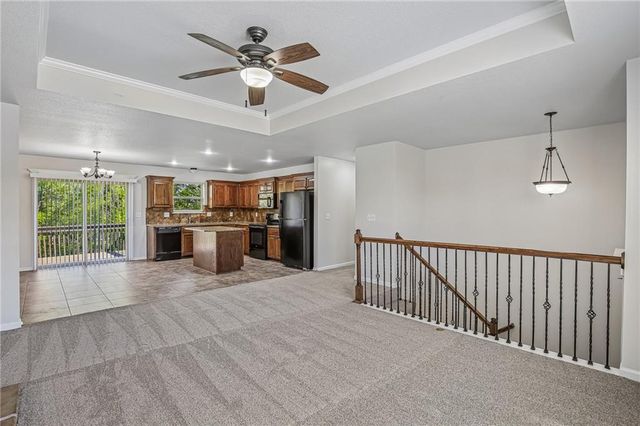 1614 NW Hilltop Lane, Grain Valley, MO 64029