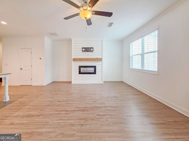 5316 Briggs Street, Flowery Branch, GA 30542