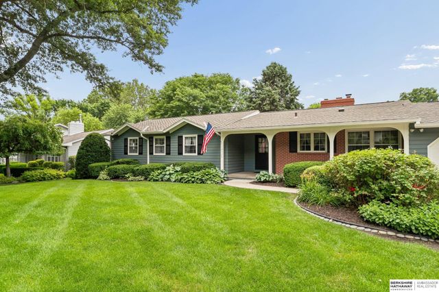 10725 Cedar Street, Omaha, NE 68124