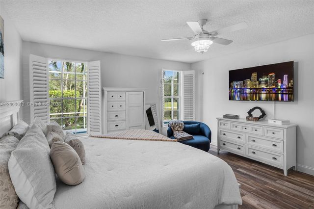 11834 Highland Place, Coral Springs, FL 33071