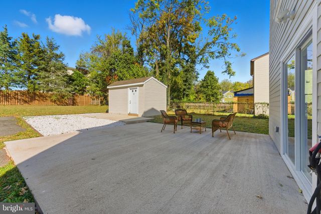 9204 DOUGLAS ST, Manassas, VA 20110