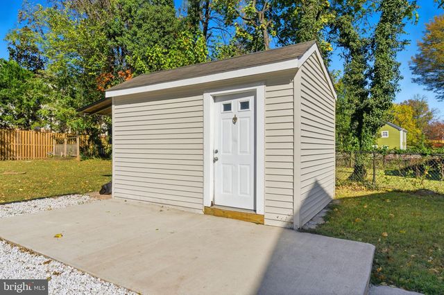 9204 DOUGLAS ST, Manassas, VA 20110