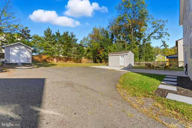 9204 DOUGLAS ST, Manassas, VA 20110