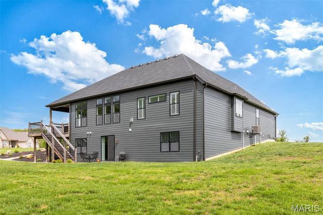 115 Markham Trail Lane, Defiance, MO 63341