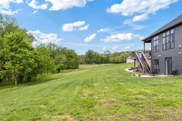 115 Markham Trail Lane, Defiance, MO 63341