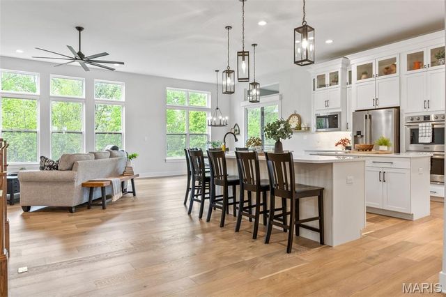 115 Markham Trail Lane, Defiance, MO 63341