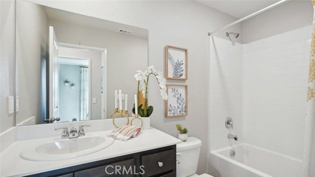 31111 Southern Oak Drive, Winchester, CA 92596