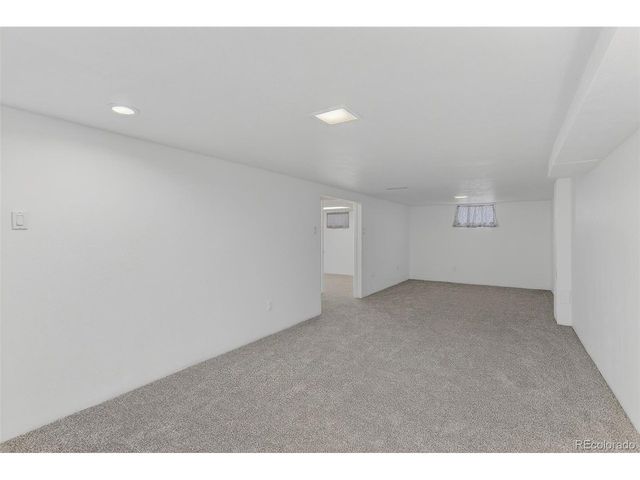 1861 S Knox Ct, Denver, CO 80219