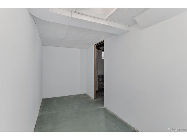 1861 S Knox Ct, Denver, CO 80219