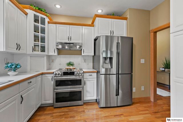 723 Lancashire Court, Lincoln, NE 68510