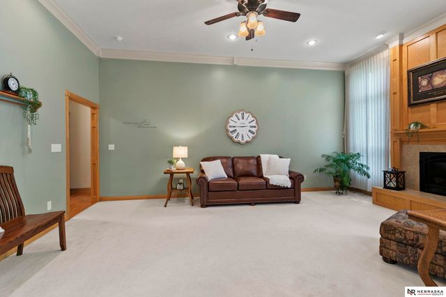 723 Lancashire Court, Lincoln, NE 68510