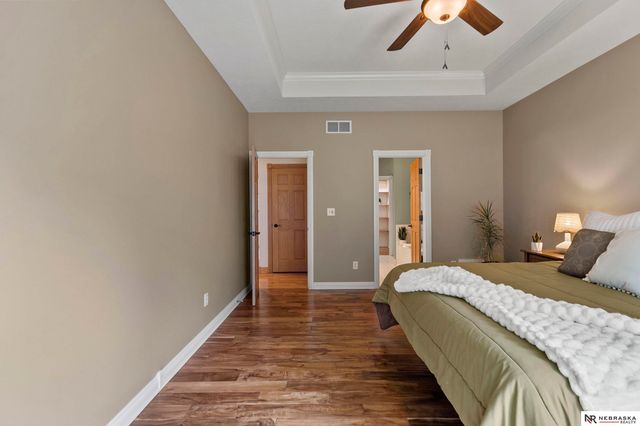 723 Lancashire Court, Lincoln, NE 68510
