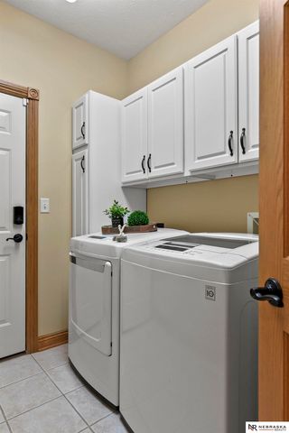 723 Lancashire Court, Lincoln, NE 68510