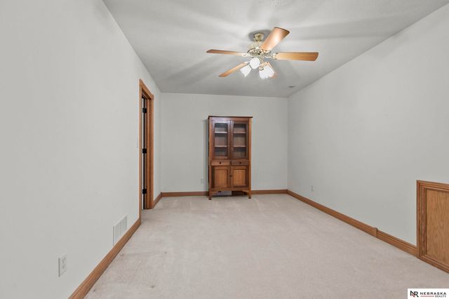 723 Lancashire Court, Lincoln, NE 68510