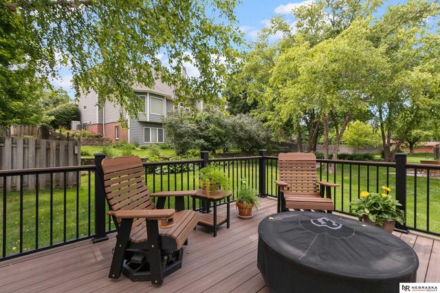 723 Lancashire Court, Lincoln, NE 68510