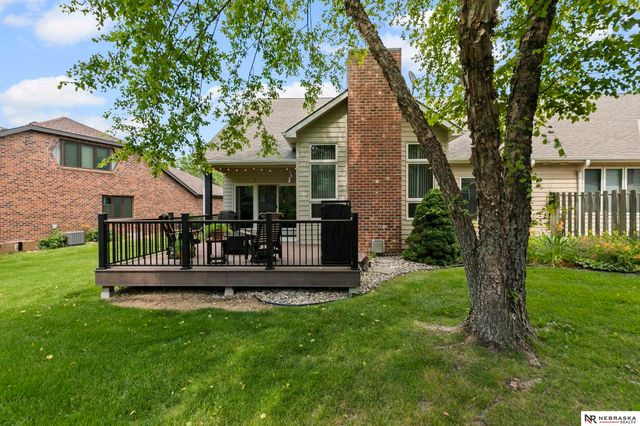 723 Lancashire Court, Lincoln, NE 68510
