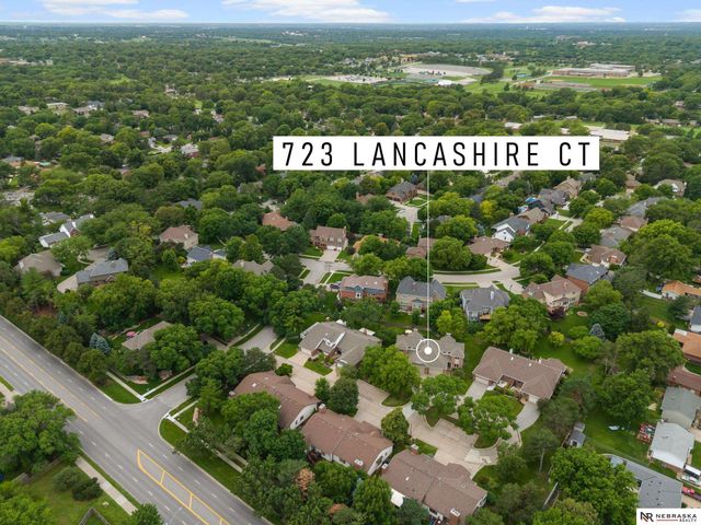 723 Lancashire Court, Lincoln, NE 68510