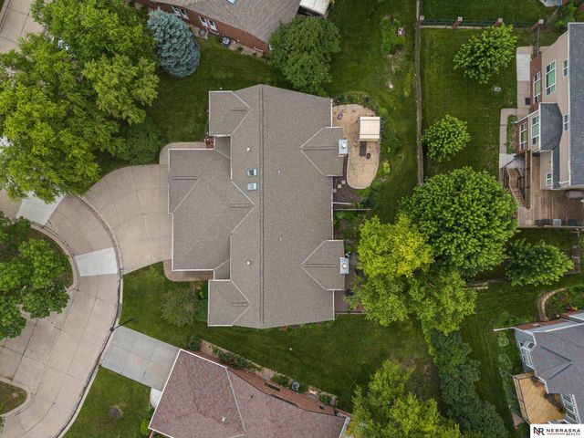 723 Lancashire Court, Lincoln, NE 68510