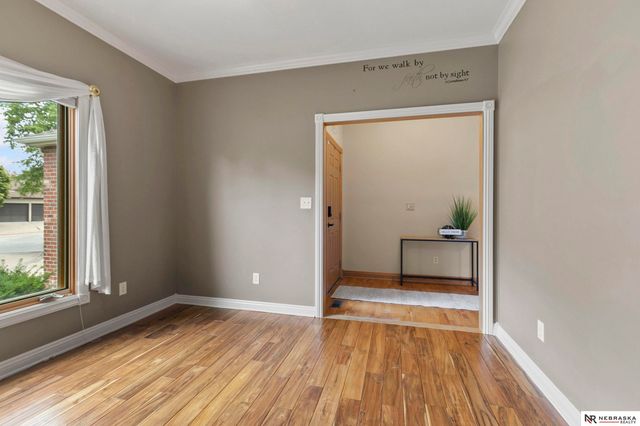 723 Lancashire Court, Lincoln, NE 68510