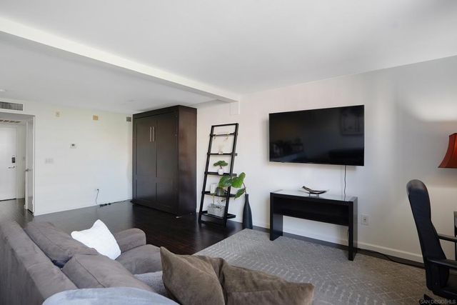 101 Market St. 307, San Diego, CA 92101
