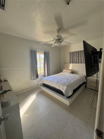 14760 Tyler St, Miami, FL 33176