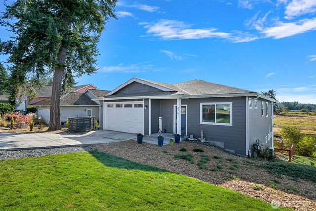 4761 S Golf Course Drive, Blaine, WA 98230