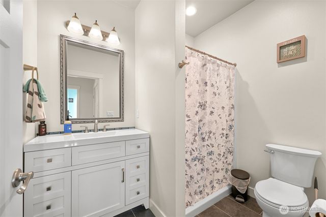 4761 S Golf Course Drive, Blaine, WA 98230