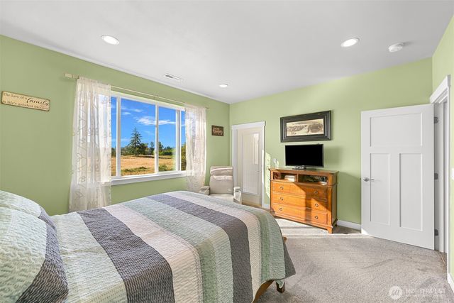 4761 S Golf Course Drive, Blaine, WA 98230