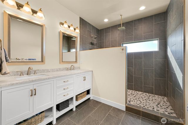 4761 S Golf Course Drive, Blaine, WA 98230