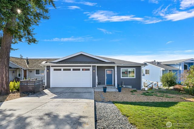 4761 S Golf Course Drive, Blaine, WA 98230