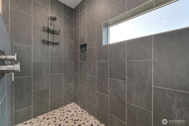 4761 S Golf Course Drive, Blaine, WA 98230