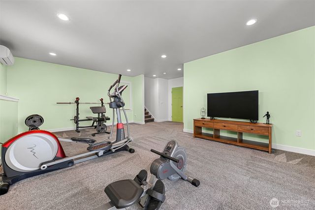 4761 S Golf Course Drive, Blaine, WA 98230