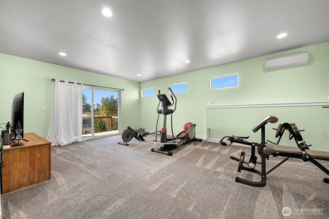 4761 S Golf Course Drive, Blaine, WA 98230