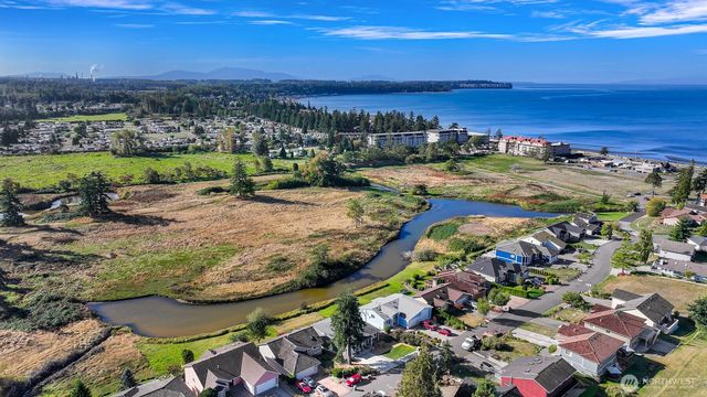 4761 S Golf Course Drive, Blaine, WA 98230