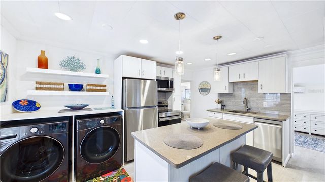 3025 56TH STREET S, Gulfport, FL 33707