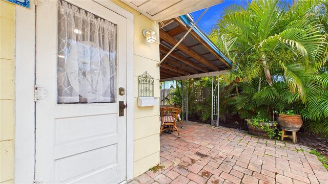 3025 56TH STREET S, Gulfport, FL 33707
