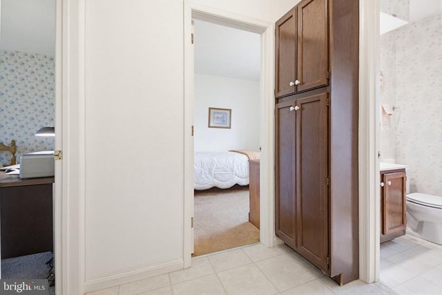 2311 STARLITE DR, Lancaster, PA 17602