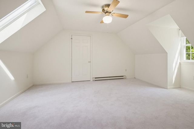 2311 STARLITE DR, Lancaster, PA 17602
