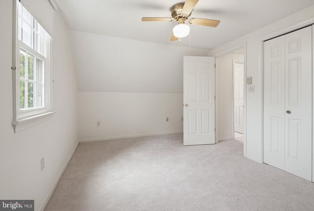 2311 STARLITE DR, Lancaster, PA 17602