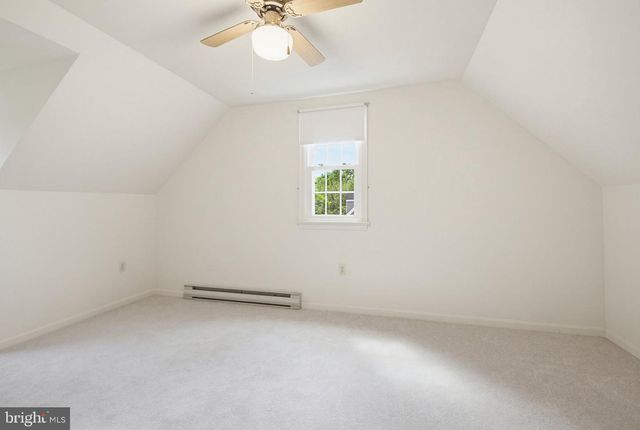 2311 STARLITE DR, Lancaster, PA 17602