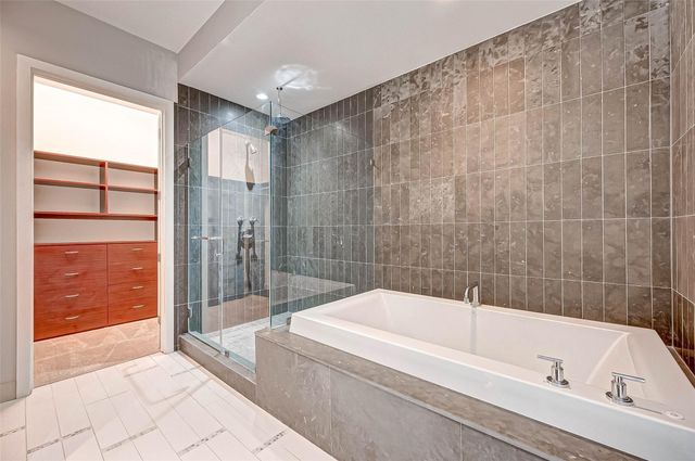 1600 Post Oak Boulevard 1402, Houston, TX 77056