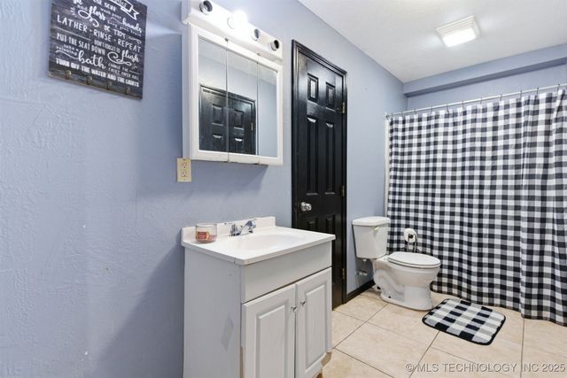 20435 Grant Road, Okmulgee, OK 74447