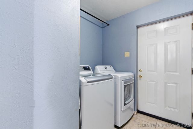 20435 Grant Road, Okmulgee, OK 74447