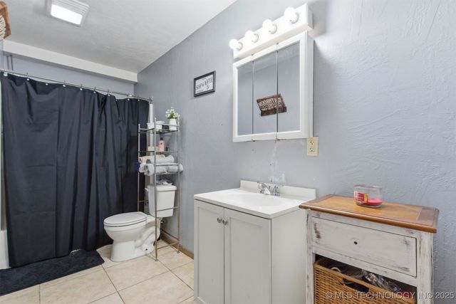 20435 Grant Road, Okmulgee, OK 74447