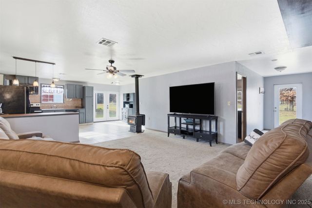 20435 Grant Road, Okmulgee, OK 74447